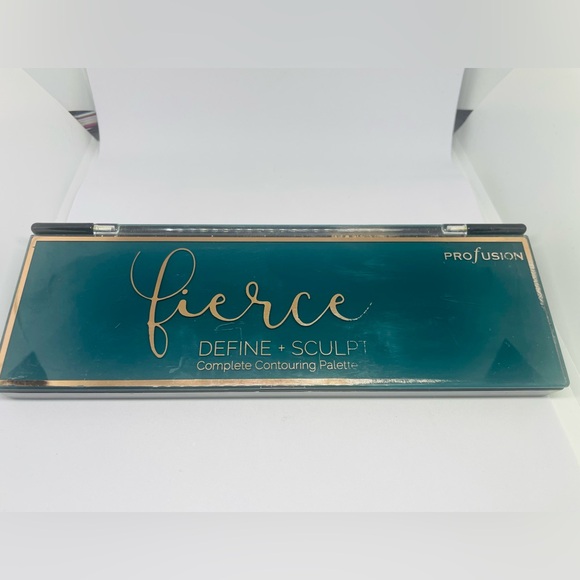 Profusion - Fierce - Define and Sculpt Palette - Picture 2 of 3